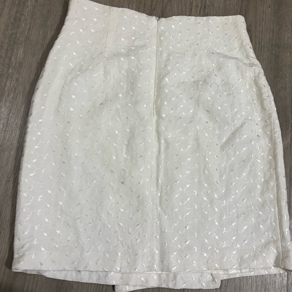 Vtg Cache White Linen Blend Embroidered Skirt Sz 12 Front Fold Slit Lined Preppy - Picture 7 of 9